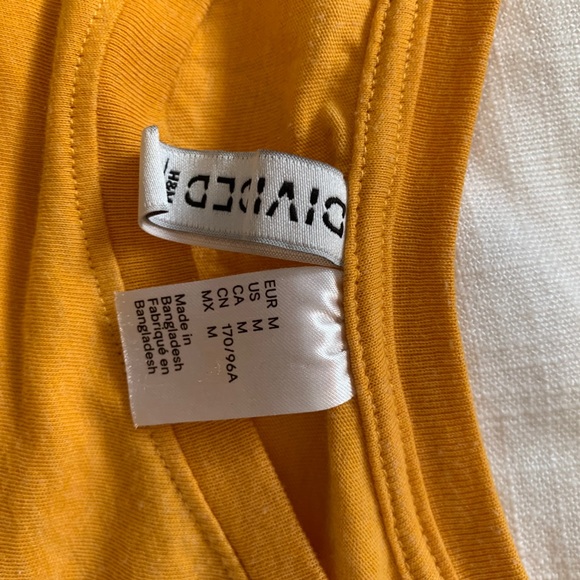 SOLD - Picture 3 of 3